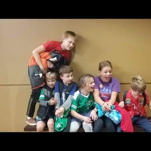 Meet your Posher, Gnate